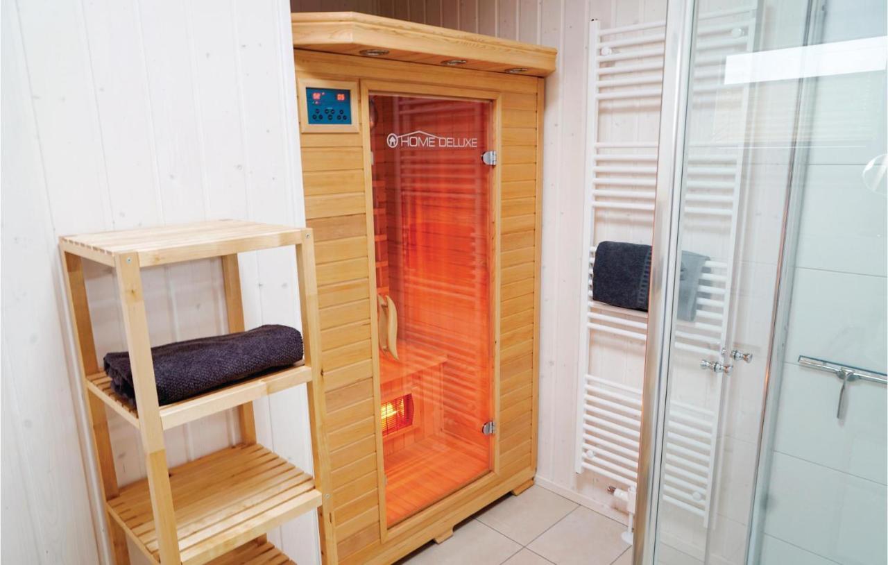 Stunning Home In Ostseeresort Olpenitz With Sauna Kültér fotó