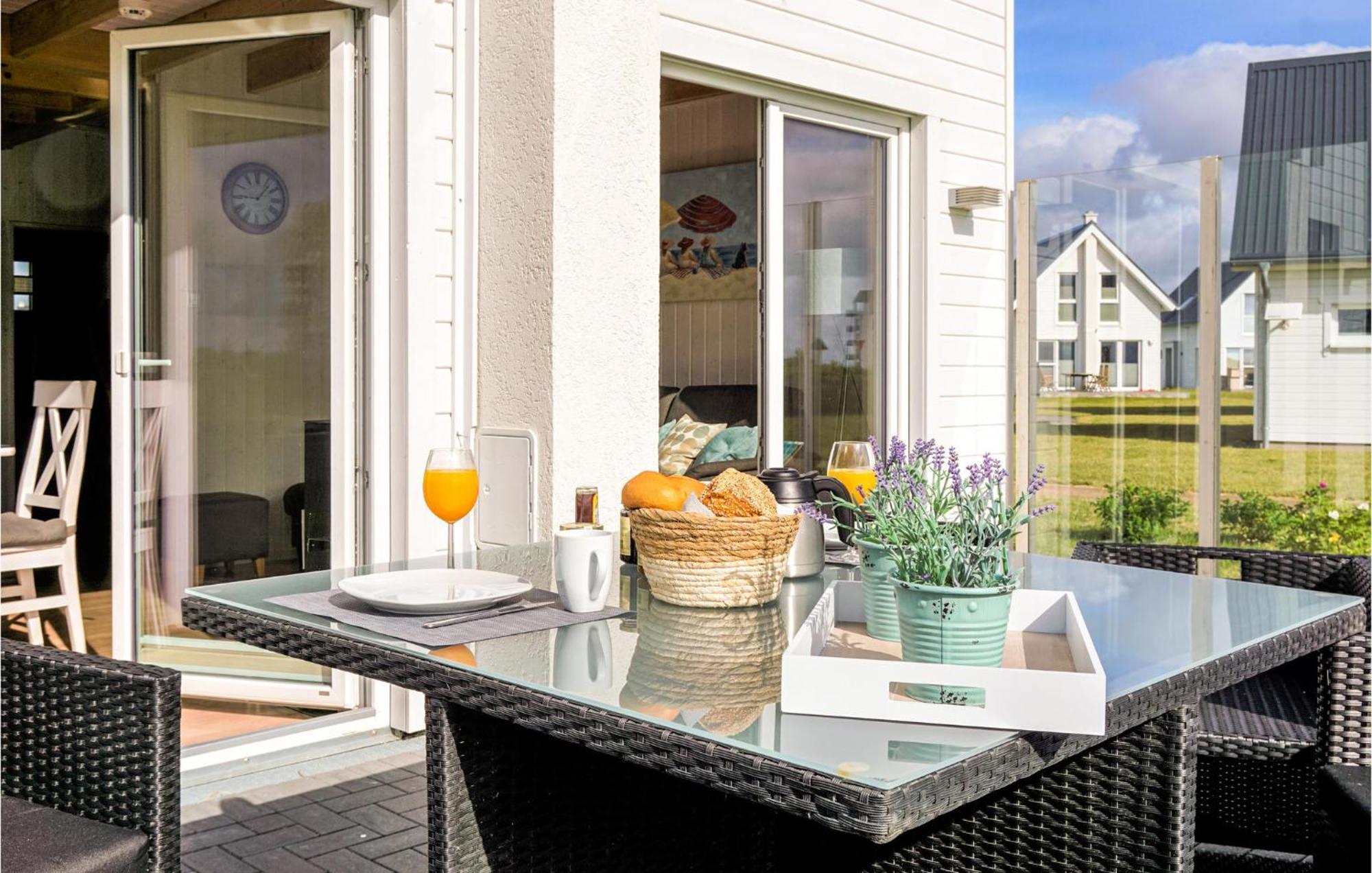 Stunning Home In Ostseeresort Olpenitz With Sauna Kültér fotó