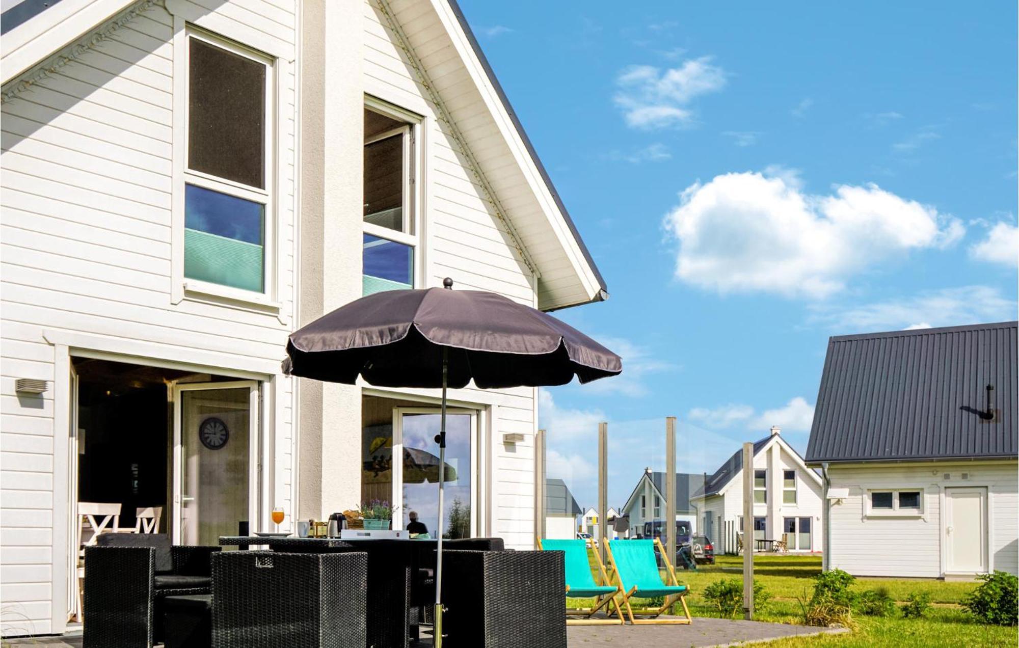 Stunning Home In Ostseeresort Olpenitz With Sauna Kültér fotó